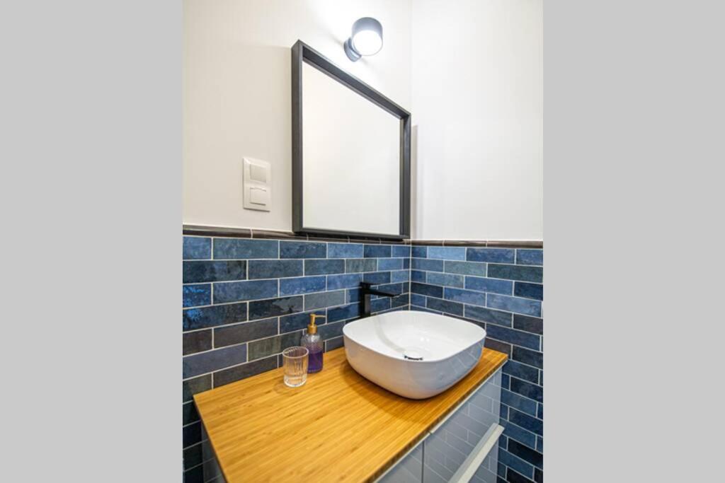 Apartament With Garden Bezplatny Parking !!! Краків Екстер'єр фото